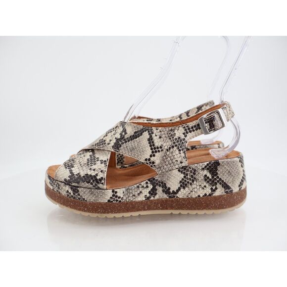 Clarks Women's Kassanda Step Size 7 Wide Snake Print Leather Platform Wedge - Picture 4 of 12